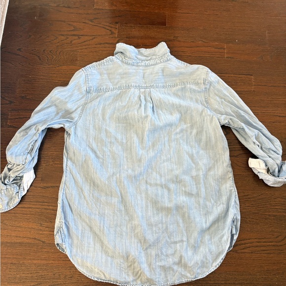 Vineyard Vines Light Blue Women's Top - Picture 4 of 4